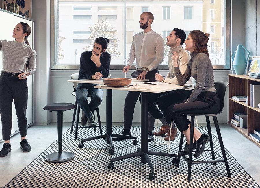 Mehr Bewegung im Büro... - News