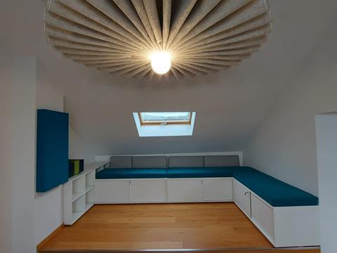 Conversion of an attic into an office